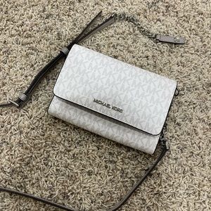 michael kors mini bag